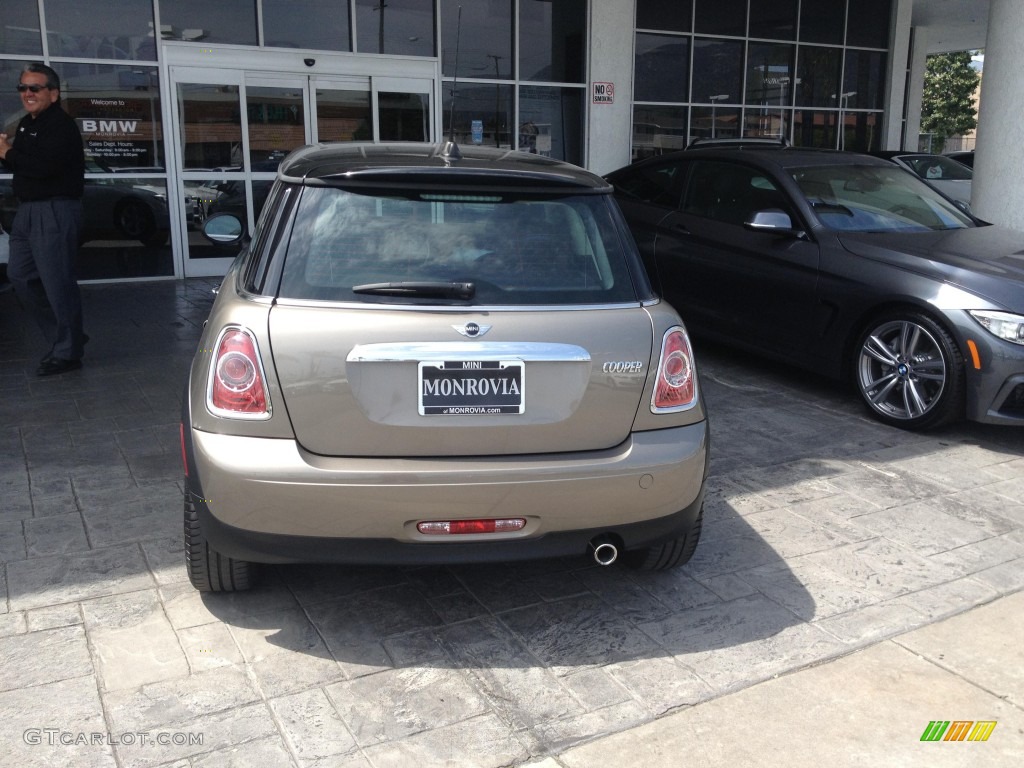 2011 Cooper Hardtop - Velvet Silver Metallic / Carbon Black photo #3