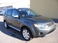 Manitoba Green Metallic - Outlander SE 4WD Photo No. 7