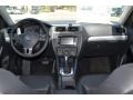 Black - Jetta SE Sedan Photo No. 5