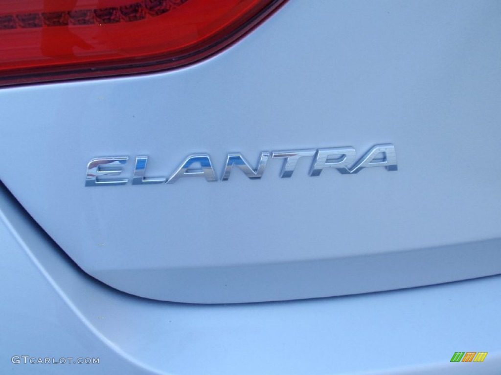 2014 Elantra GT - Shimmering Silver / Black photo #14