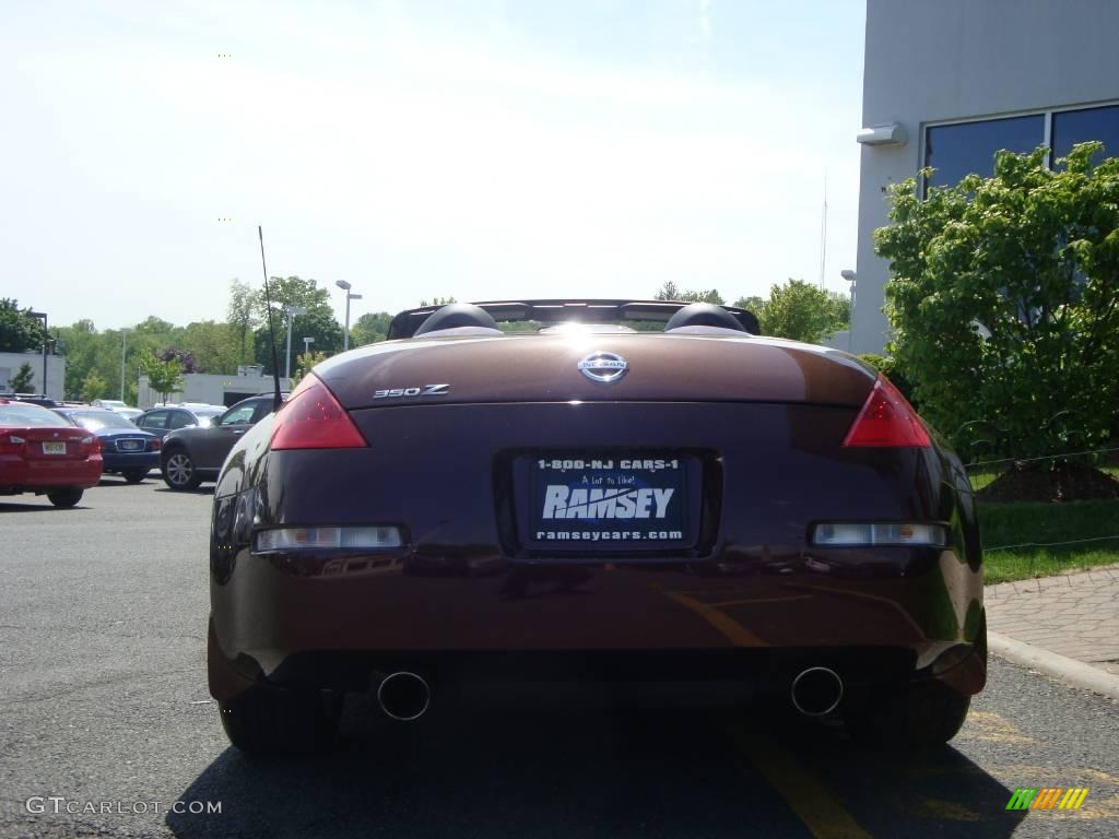 2006 350Z Touring Roadster - Interlagos Fire Metallic / Charcoal Leather photo #7