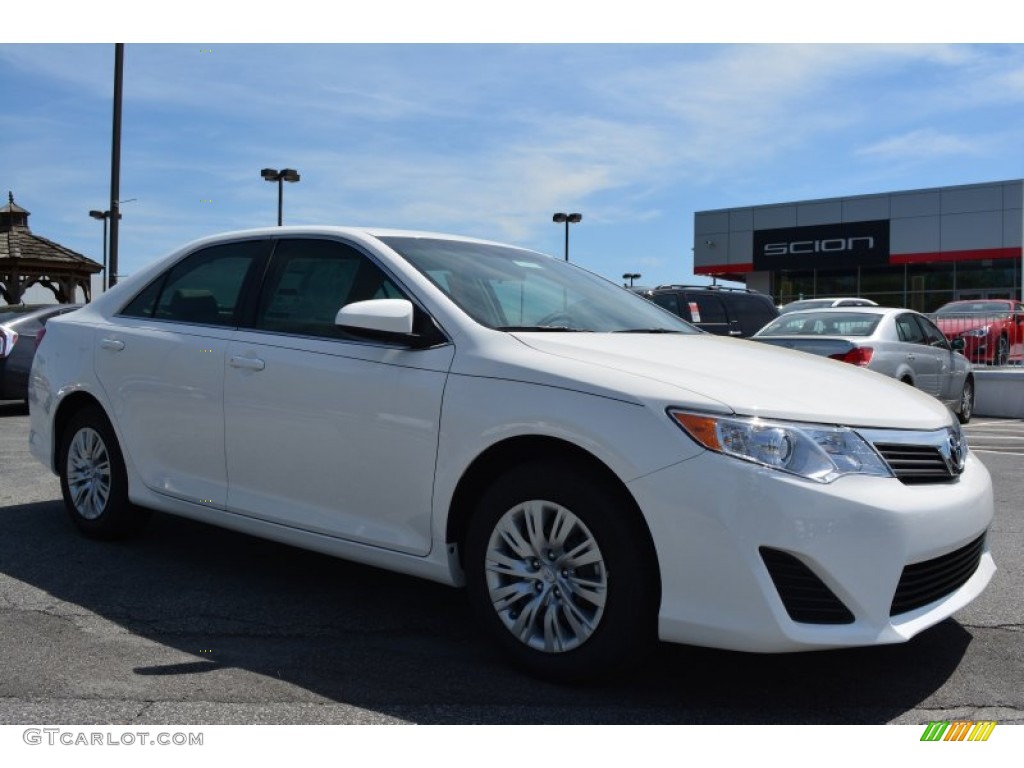 2014 Camry L - Super White / Ivory photo #1