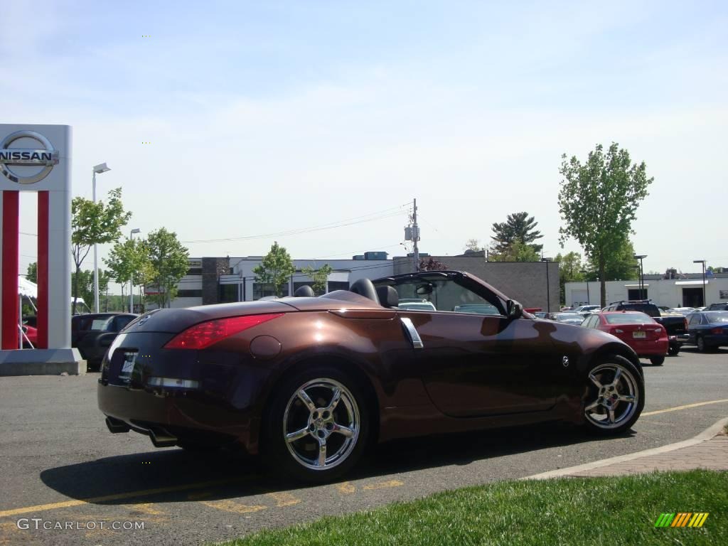 2006 350Z Touring Roadster - Interlagos Fire Metallic / Charcoal Leather photo #10