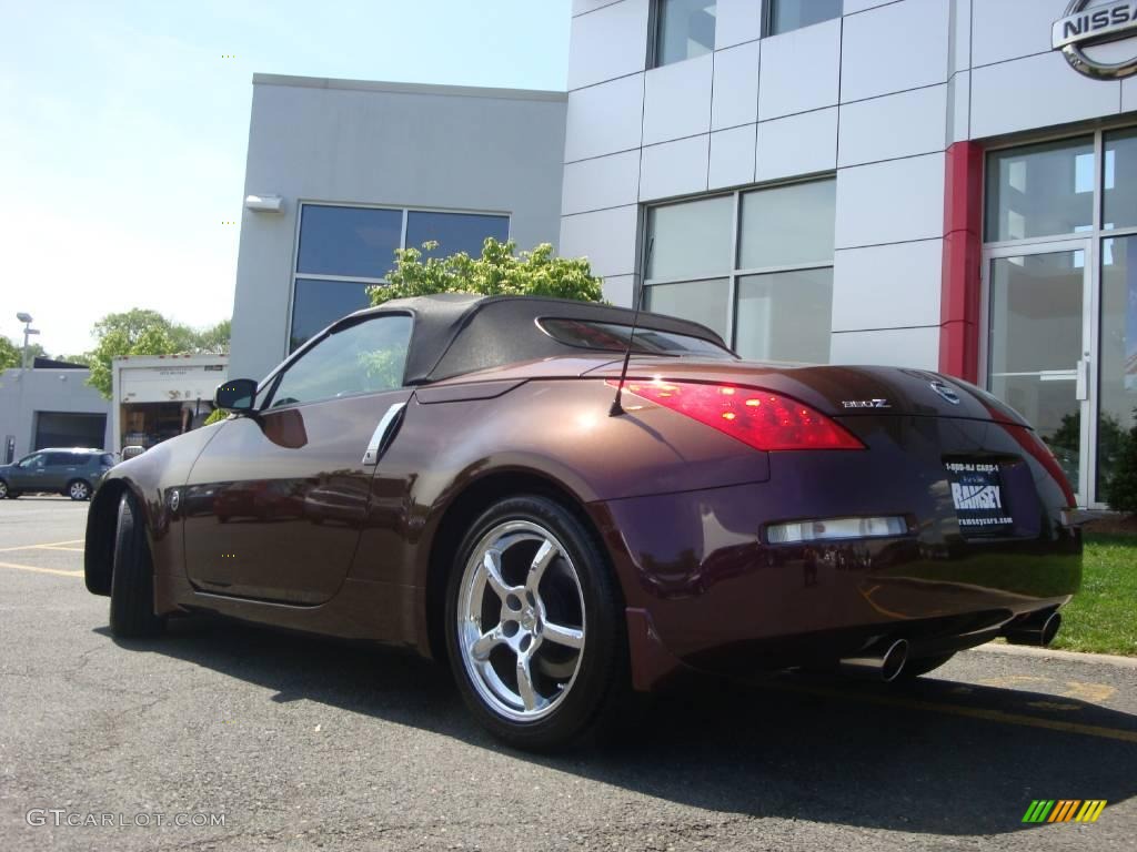 2006 350Z Touring Roadster - Interlagos Fire Metallic / Charcoal Leather photo #16