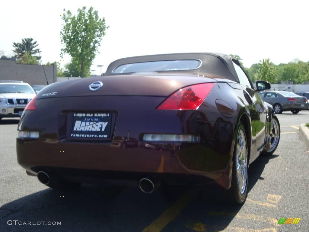2006 350Z Touring Roadster - Interlagos Fire Metallic / Charcoal Leather photo #18