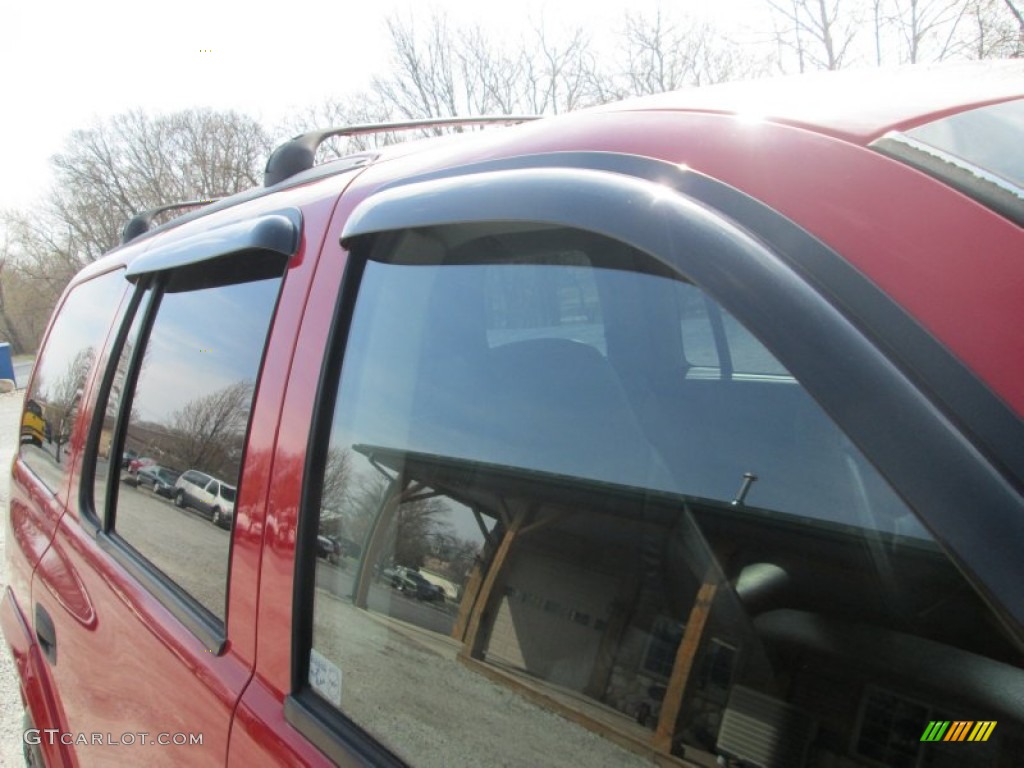 2003 Durango SLT 4x4 - Flame Red / Dark Slate Gray photo #12