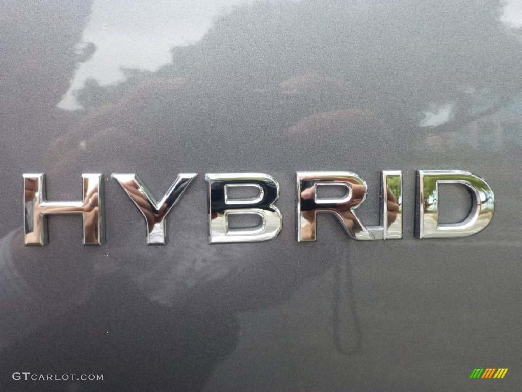 2014 Infiniti Q 50 Hybrid Premium Marks and Logos Photos