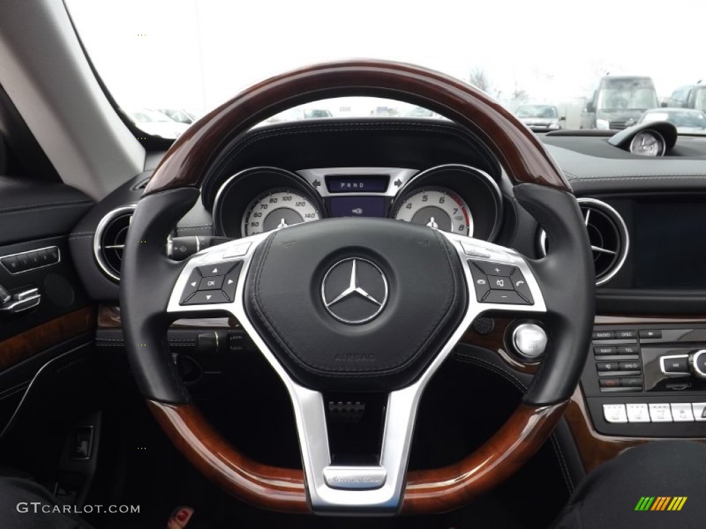 2013 Mercedes-Benz SL 550 Roadster Steering Wheel Photos