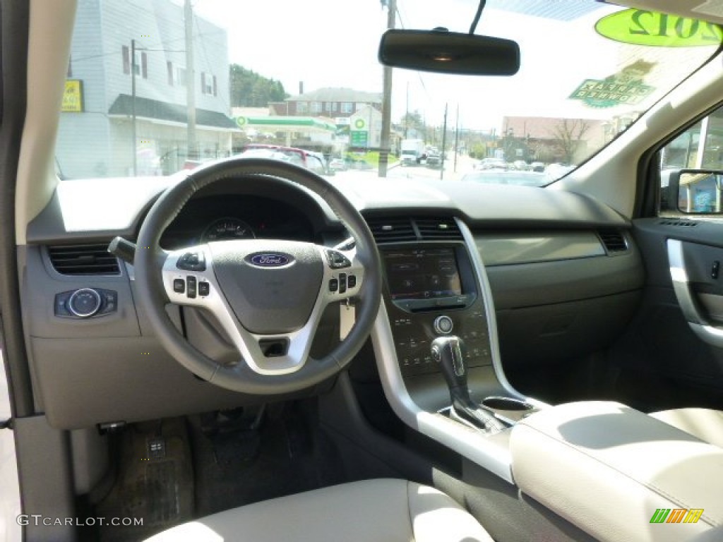 2012 Edge SEL AWD - White Platinum Metallic Tri-Coat / Medium Light Stone photo #13