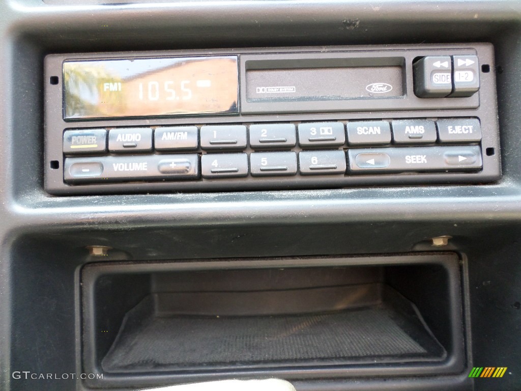 1996 Mustang V6 Convertible - Black / Grey Cloth photo #12