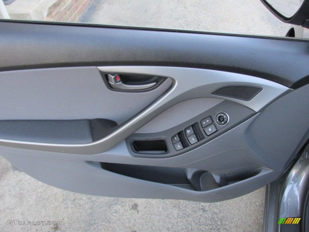2014 Elantra SE Sedan - Gray / Gray photo #7