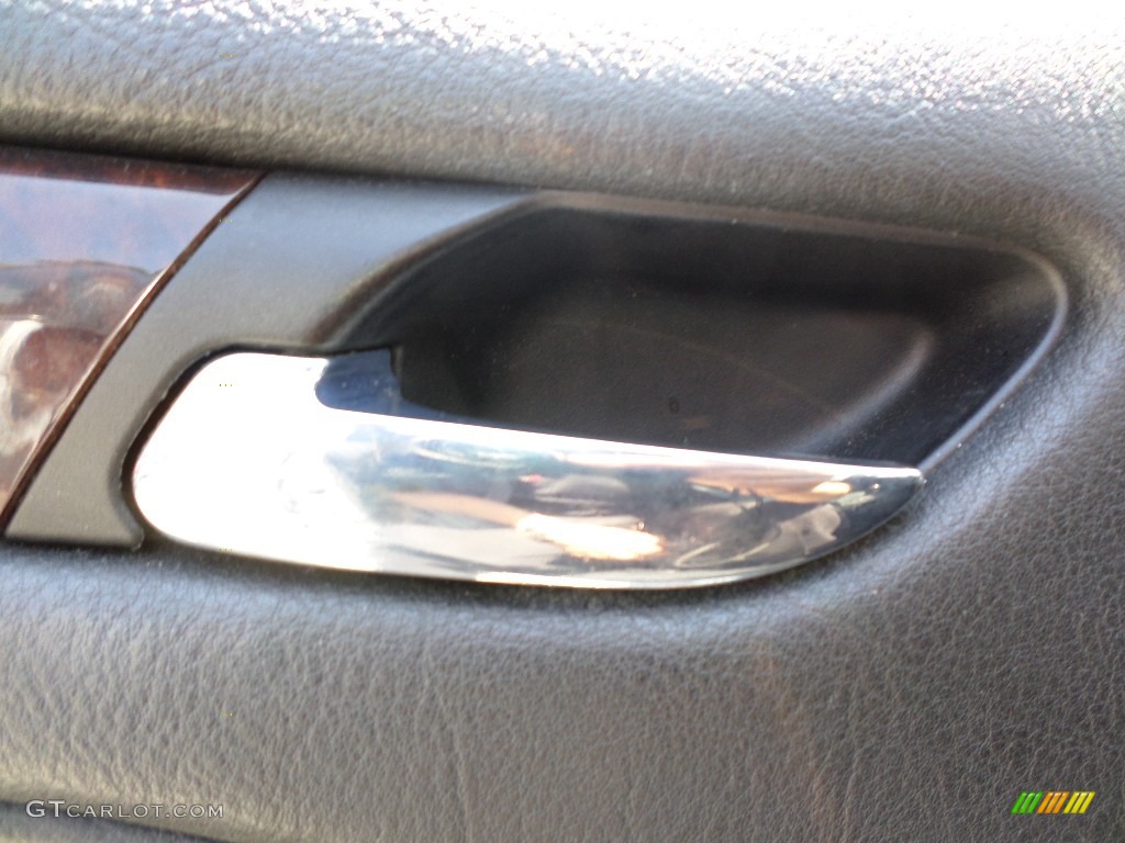 2002 3 Series 330i Sedan - Titanium Silver Metallic / Black photo #7