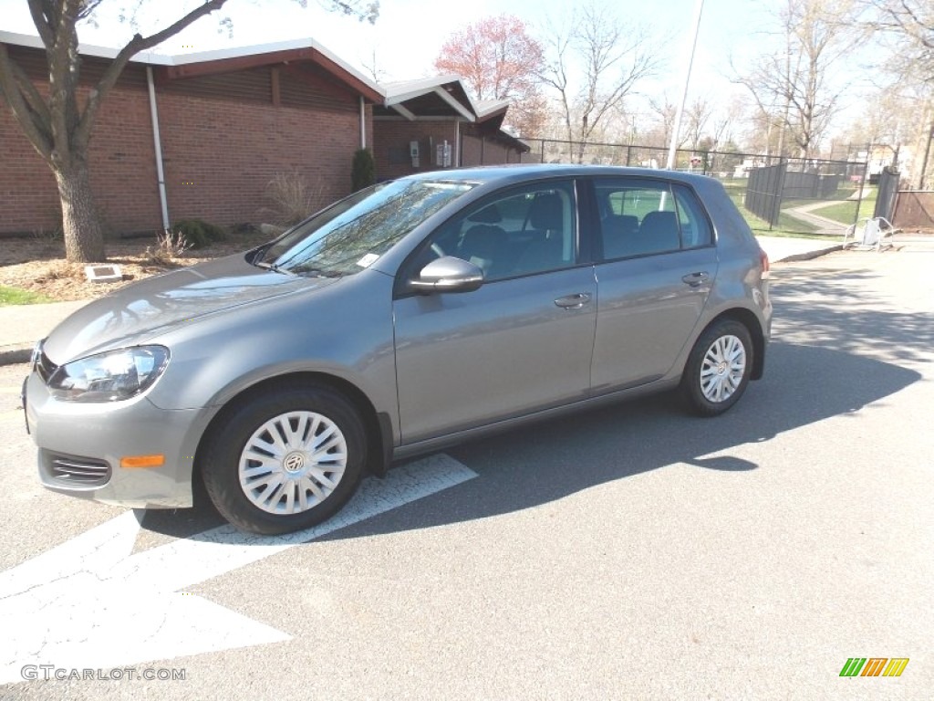 United Gray Metallic 2012 Volkswagen Golf 4 Door Exterior Photo #92733874