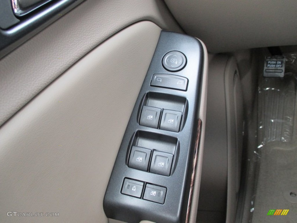 2015 GMC Yukon SLE 4WD Controls Photo #92735047