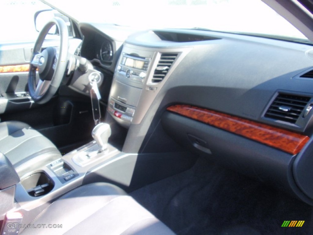 2011 Outback 2.5i Limited Wagon - Graphite Gray Metallic / Off Black photo #24