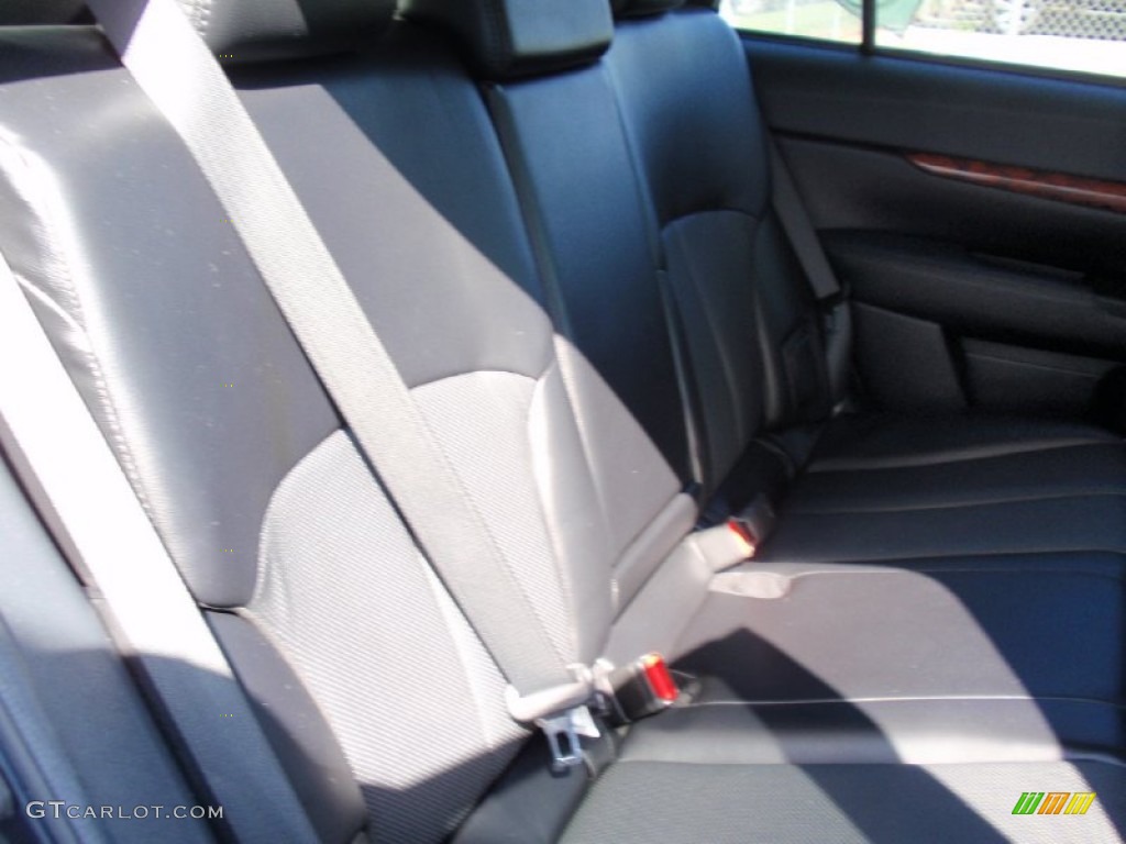 2011 Outback 2.5i Limited Wagon - Graphite Gray Metallic / Off Black photo #28