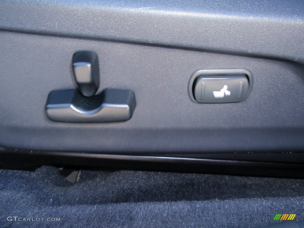 2011 Outback 2.5i Limited Wagon - Graphite Gray Metallic / Off Black photo #37