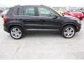 Deep Black Metallic - Tiguan SEL Photo No. 9