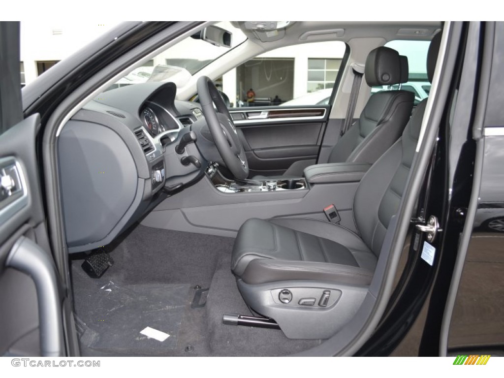 2014 Touareg TDI Executive 4Motion - Black / Black Anthracite photo #3
