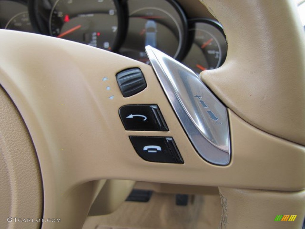 2011 Cayenne  - Auburn Red Metallic / Luxor Beige photo #16