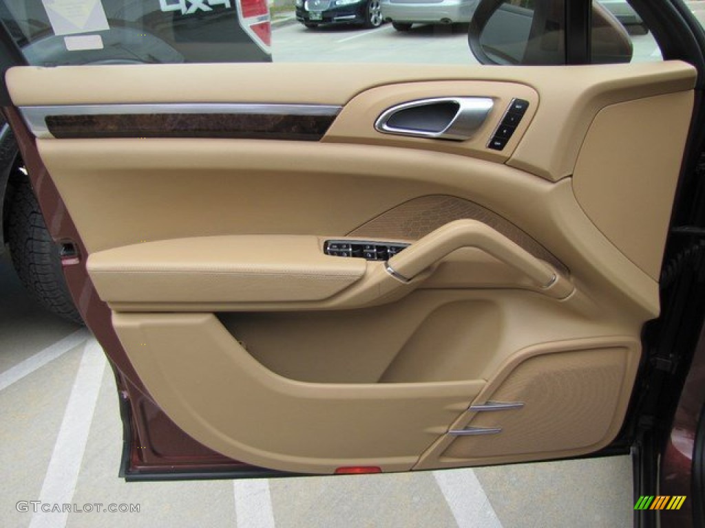 2011 Porsche Cayenne Standard Cayenne Model Luxor Beige Door Panel Photo #92745871