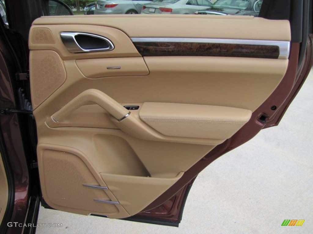 2011 Porsche Cayenne Standard Cayenne Model Luxor Beige Door Panel Photo #92745892