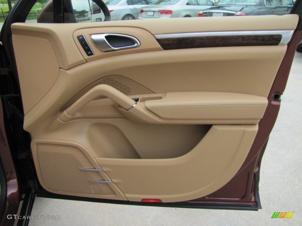 2011 Porsche Cayenne Standard Cayenne Model Luxor Beige Door Panel Photo #92745901