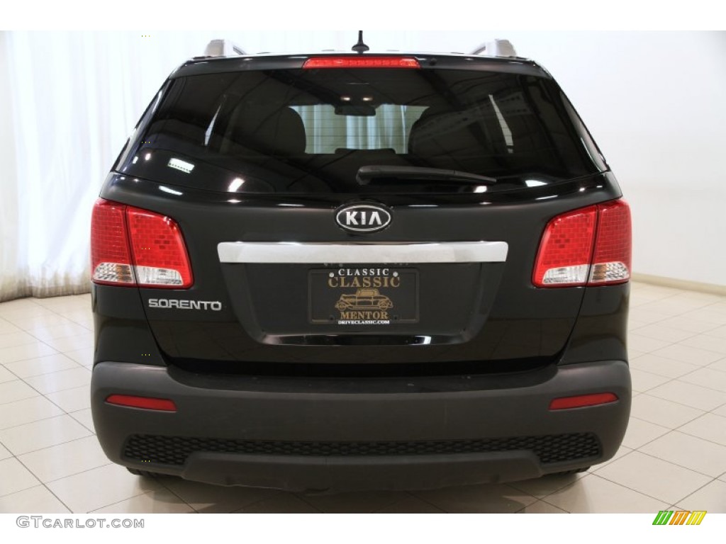 2011 Sorento LX V6 AWD - Ebony Black / Gray photo #14