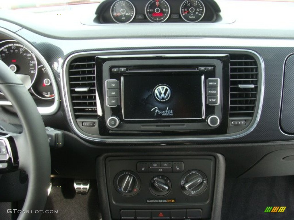 2013 Volkswagen Beetle Turbo Fender Edition Controls Photos