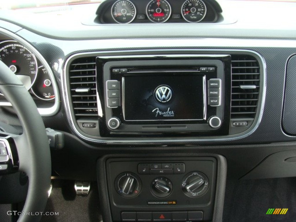 2013 Volkswagen Beetle Turbo Fender Edition Controls Photo #92750127