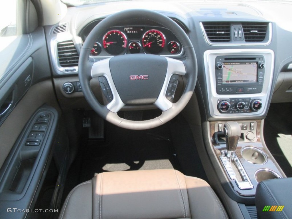 2014 GMC Acadia SLT AWD Dashboard Photos