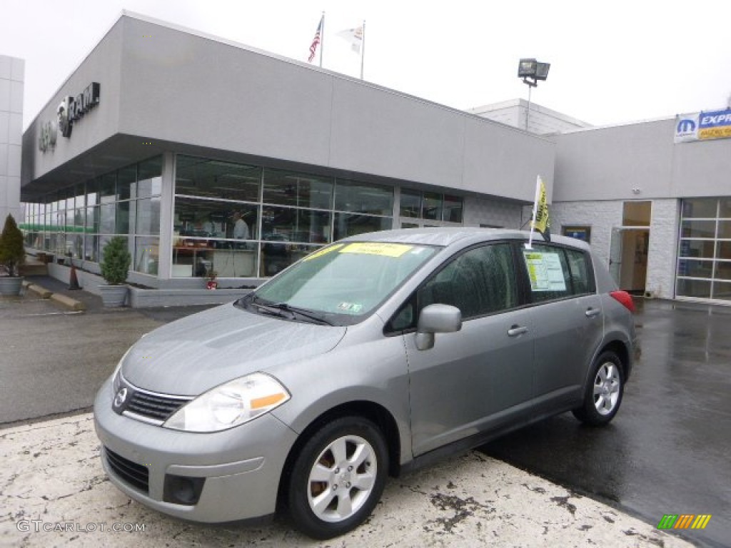 2007 Versa S - Magnetic Grey Metallic / Charcoal photo #1