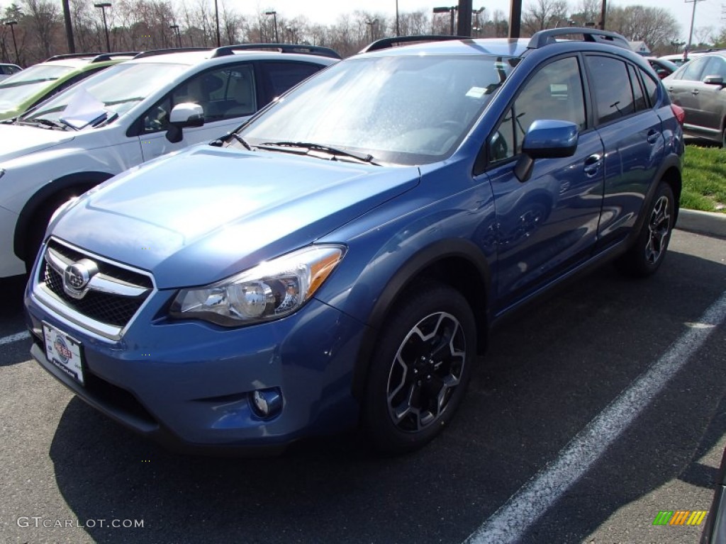 2014 XV Crosstrek 2.0i Premium - Quartz Blue Pearl / Ivory photo #1