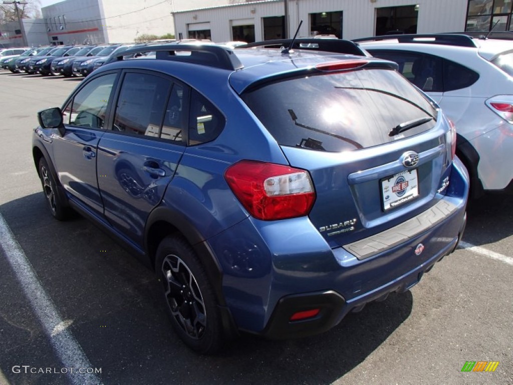 2014 XV Crosstrek 2.0i Premium - Quartz Blue Pearl / Ivory photo #2