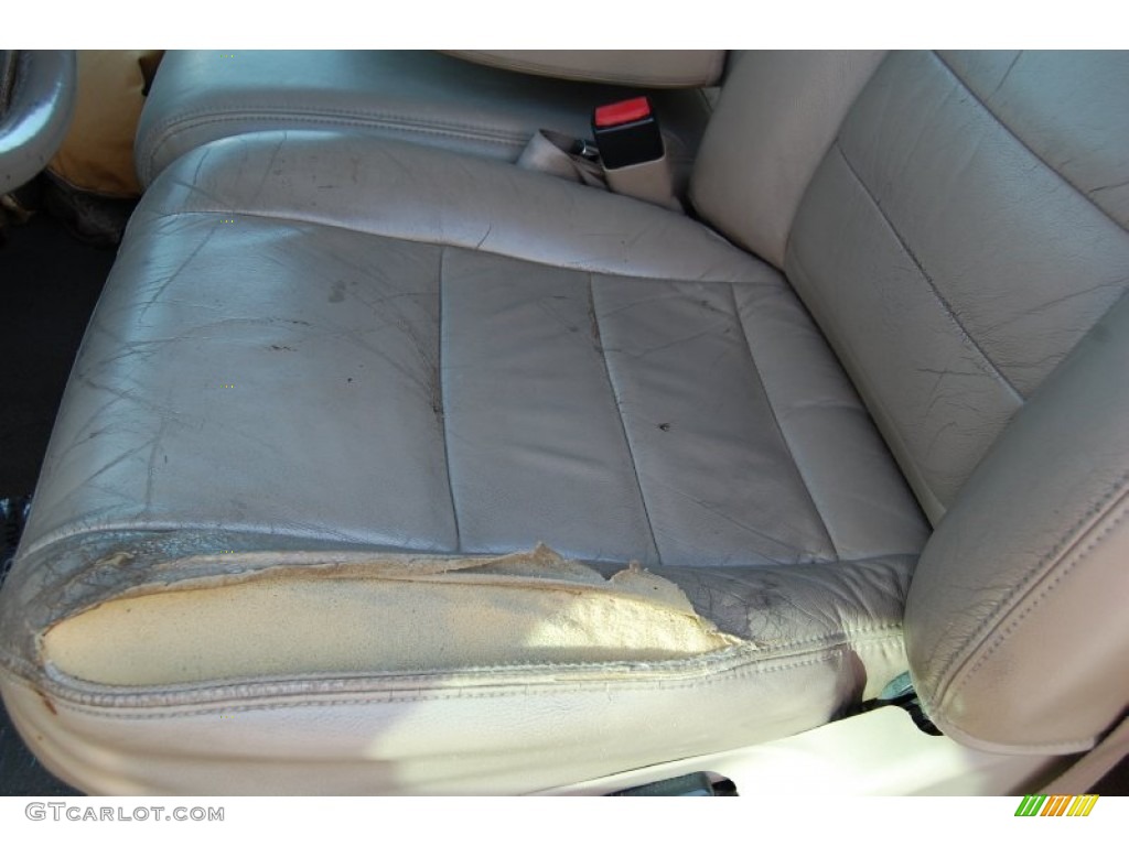 2004 F350 Super Duty Lariat Crew Cab 4x4 Dually - Arizona Beige Metallic / Medium Parchment photo #10