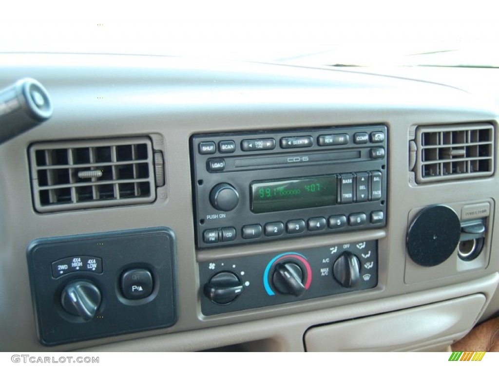 2004 F350 Super Duty Lariat Crew Cab 4x4 Dually - Arizona Beige Metallic / Medium Parchment photo #16