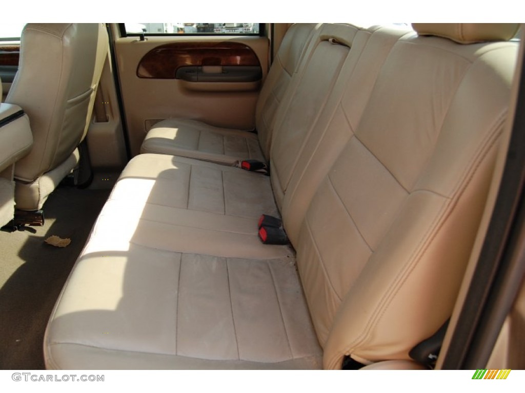 2004 F350 Super Duty Lariat Crew Cab 4x4 Dually - Arizona Beige Metallic / Medium Parchment photo #19