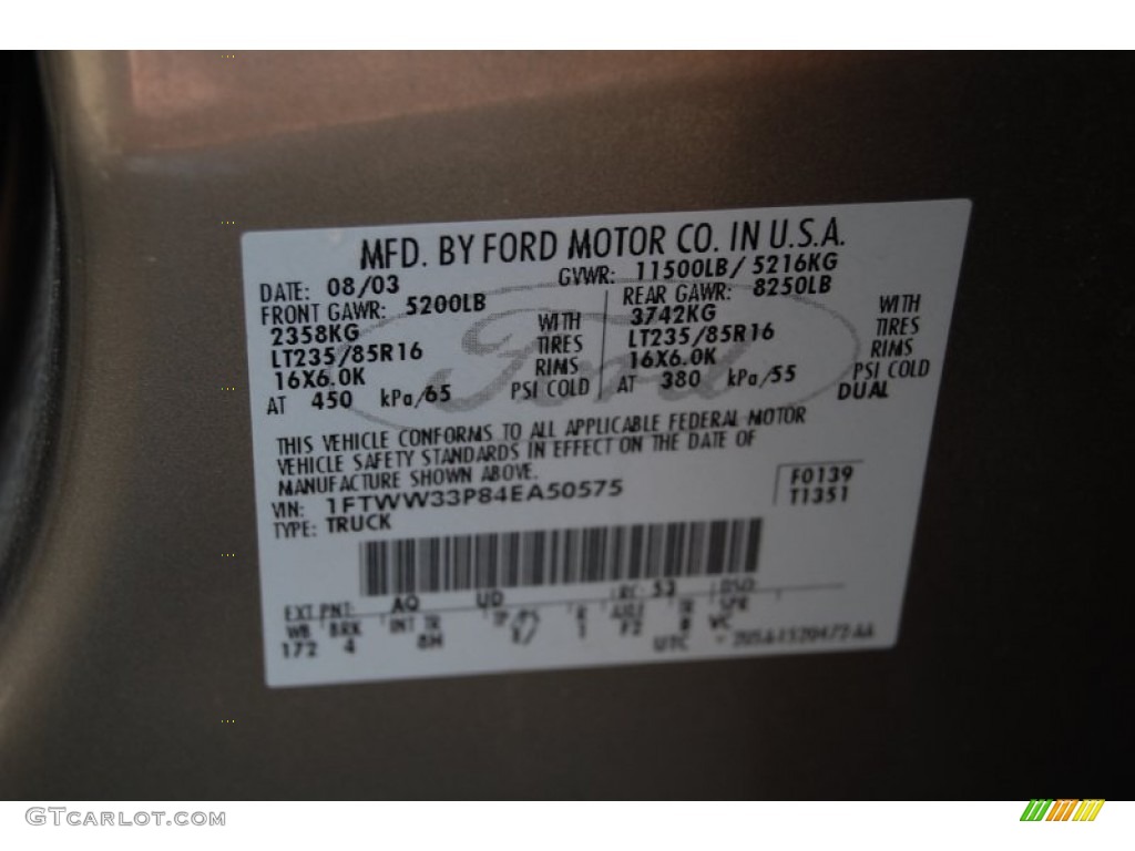 2004 F350 Super Duty Lariat Crew Cab 4x4 Dually - Arizona Beige Metallic / Medium Parchment photo #21