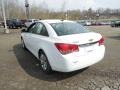 Summit White - Cruze LS Photo No. 4