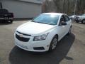 Summit White - Cruze LS Photo No. 10