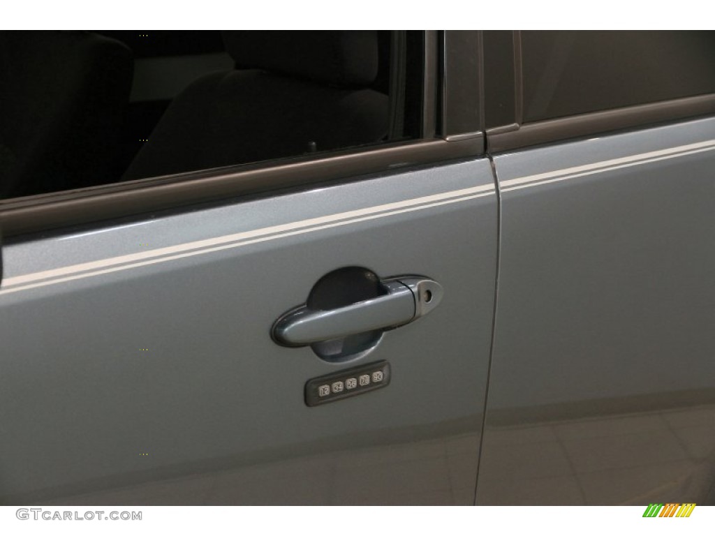 2010 Mariner V6 4WD - Steel Blue Metallic / Black photo #4