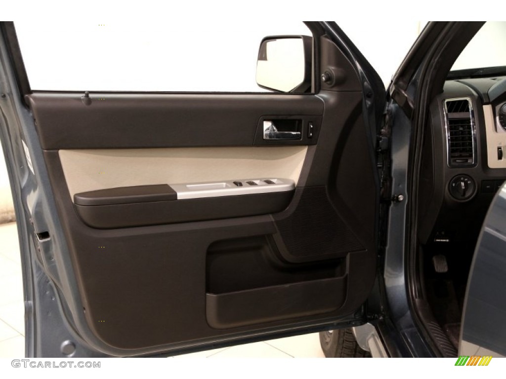 2010 Mariner V6 4WD - Steel Blue Metallic / Black photo #5