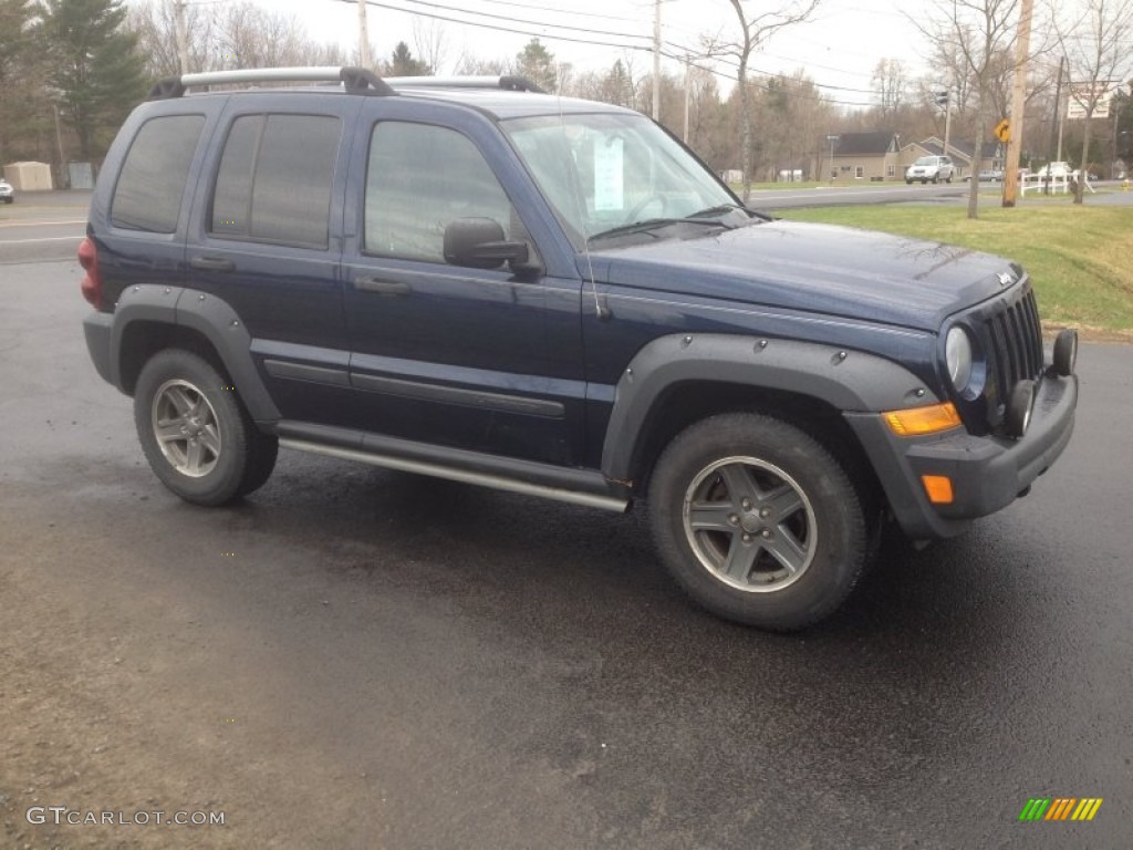 2005 Liberty Renegade - Patriot Blue Pearl / Medium Slate Gray photo #3