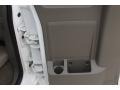 Bright White - Dakota SLT Club Cab Photo No. 22