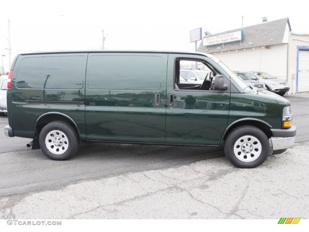 2013 Express 1500 Cargo Van - Dark Green Metallic / Medium Pewter photo #4