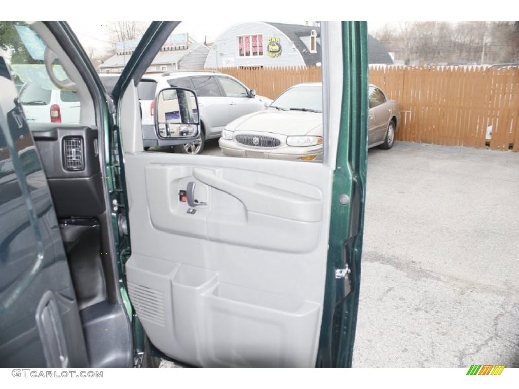 2013 Express 1500 Cargo Van - Dark Green Metallic / Medium Pewter photo #16