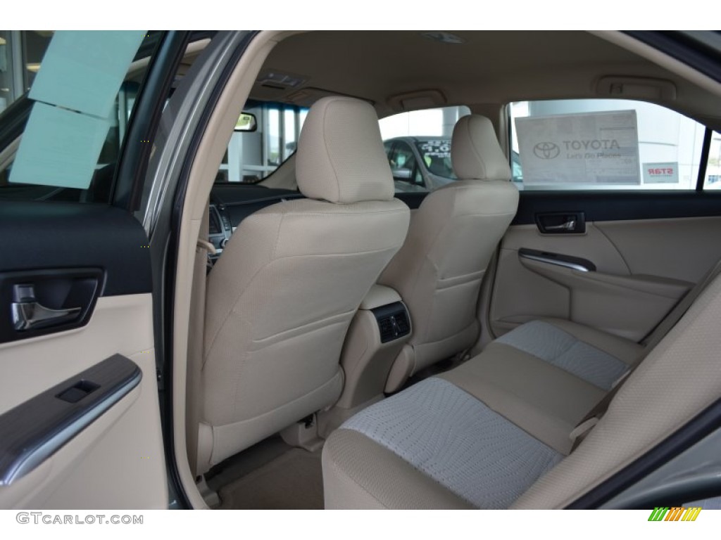 2014 Camry Hybrid XLE - Cypress Pearl / Ivory photo #8