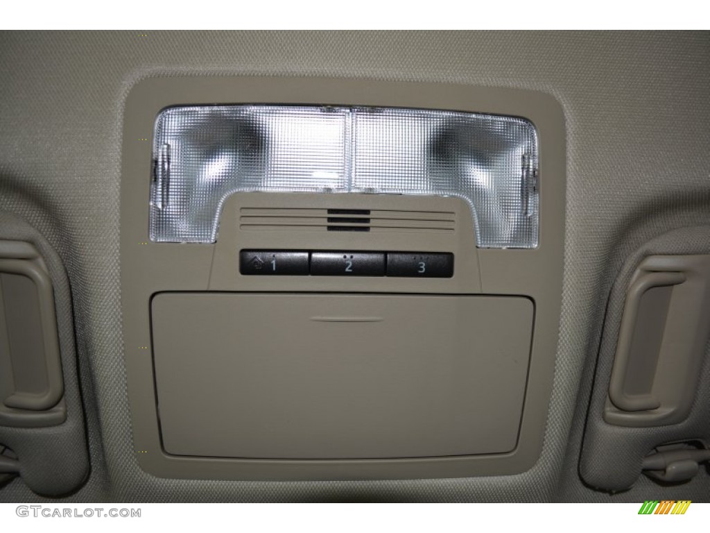 2014 Camry Hybrid XLE - Cypress Pearl / Ivory photo #21