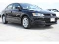 Black - Jetta SE Sedan Photo No. 1