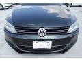 Black - Jetta SE Sedan Photo No. 2